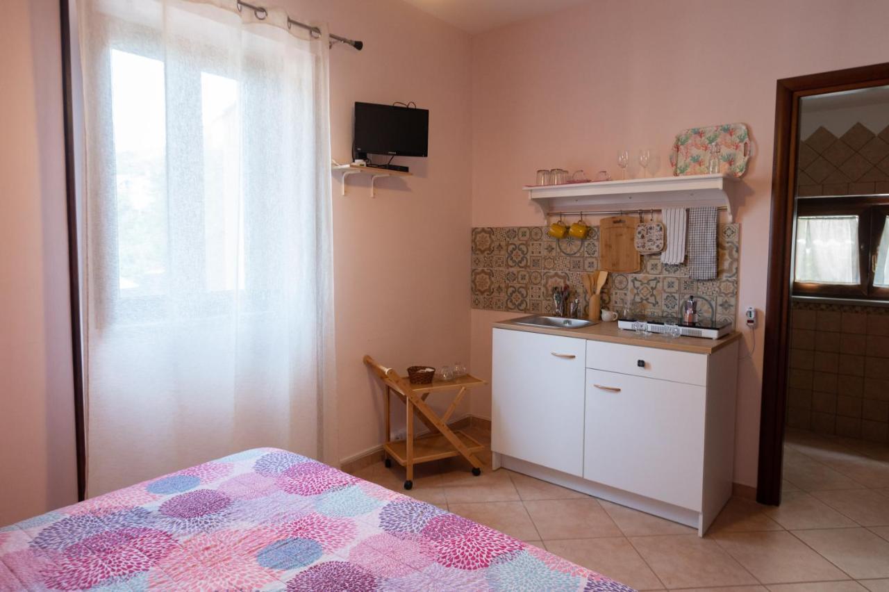 Antico Casale - Camere Con Angolo Cottura Agropoli Exterior photo